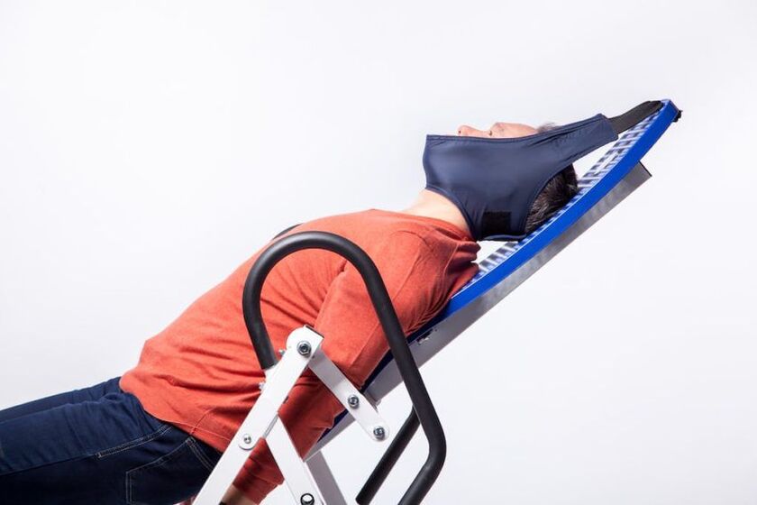 Nchọpụta traction maka osteochondrosis cervical